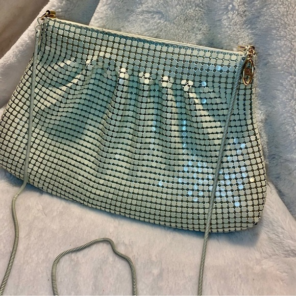 SALE! Vintage Purse Cream Metallic Chainmail Rope Strap Gold interior Zip Pocket - Picture 5 of 16